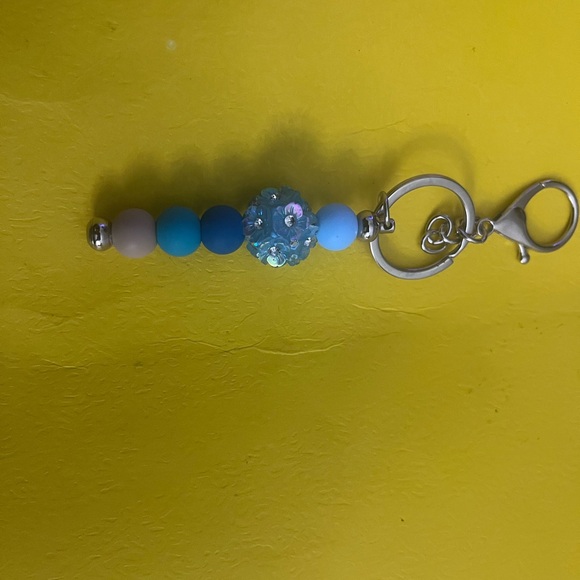 Blue Beaded Keychain - Picture 6 of 8